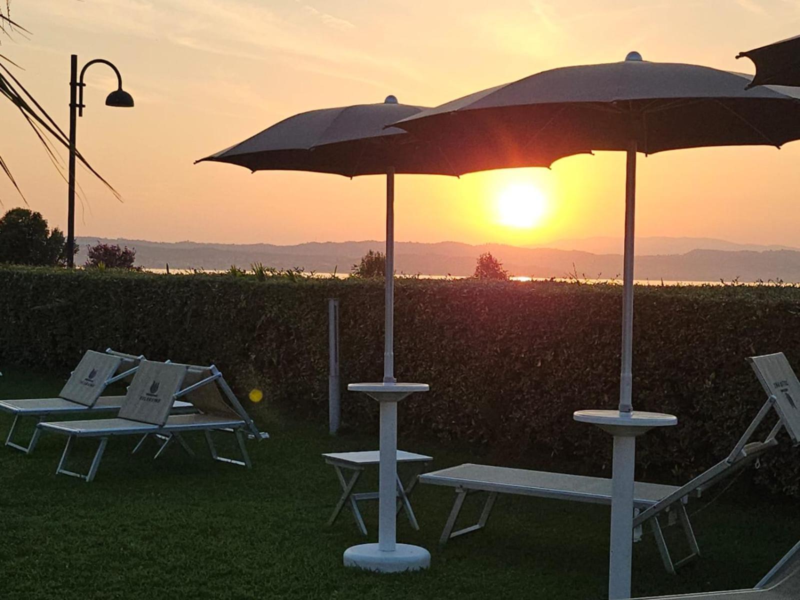 Appartamenti Residence Tulipano Sirmione Bagian luar foto