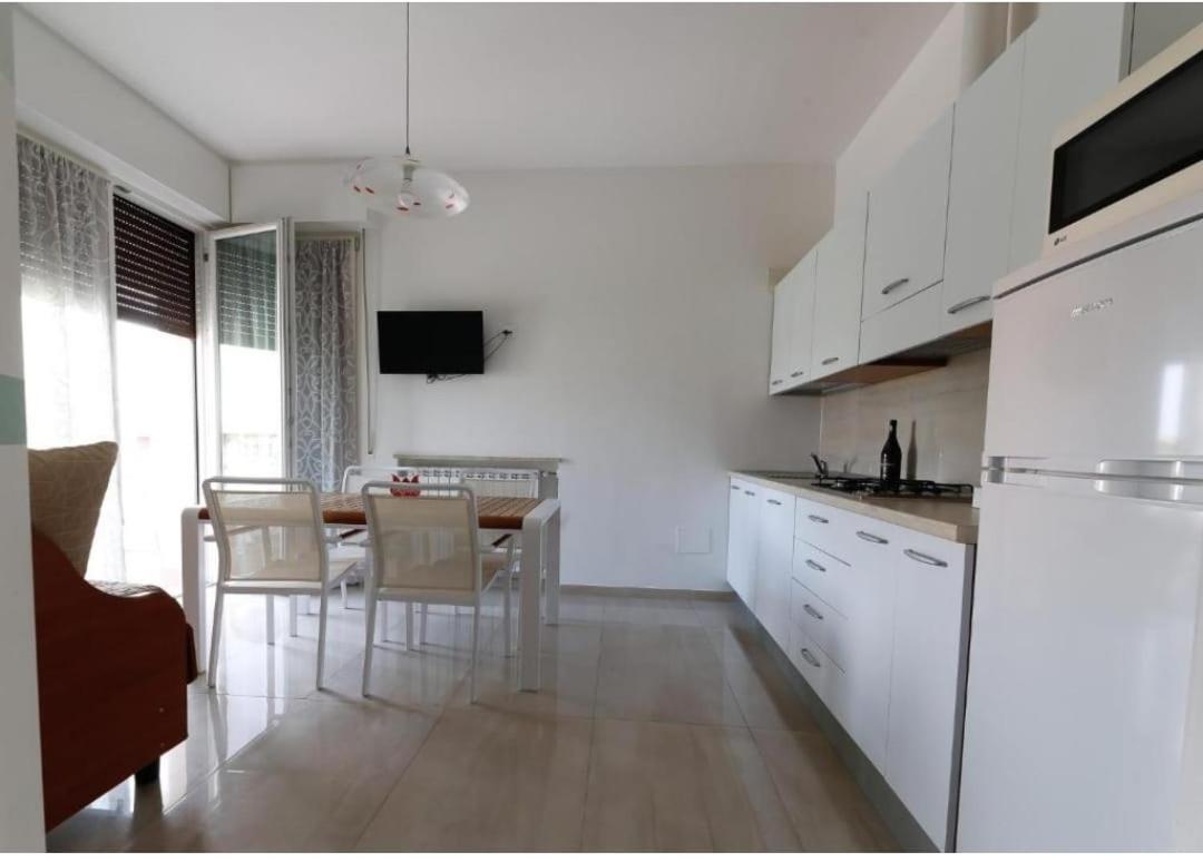 Appartamenti Residence Tulipano Sirmione Bagian luar foto