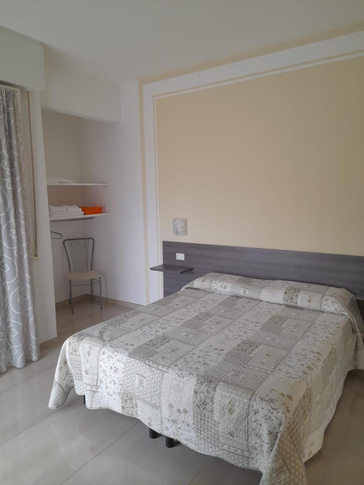 Appartamenti Residence Tulipano Sirmione Bagian luar foto