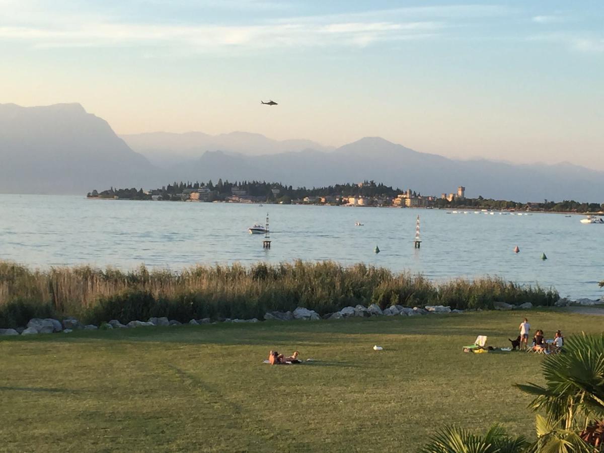Appartamenti Residence Tulipano Sirmione Bagian luar foto