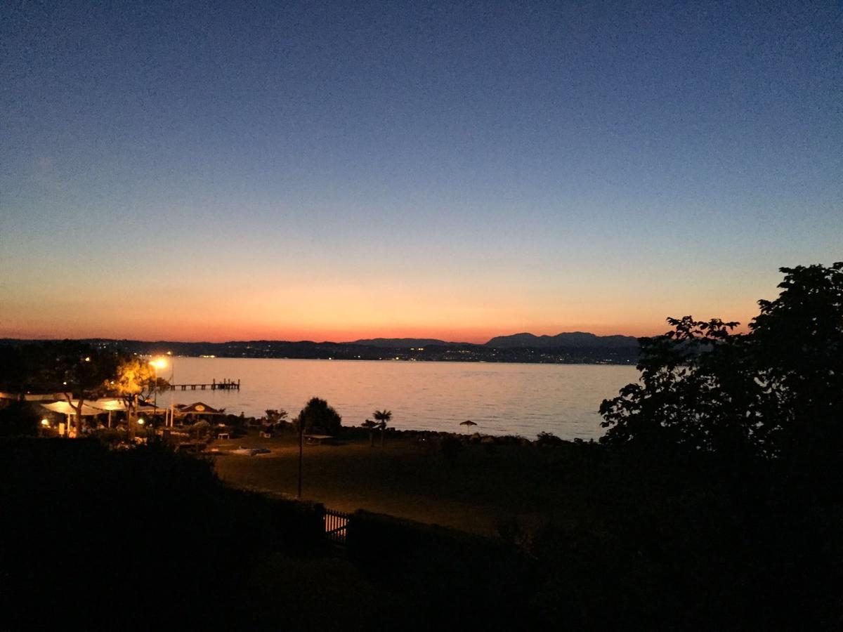 Appartamenti Residence Tulipano Sirmione Bagian luar foto