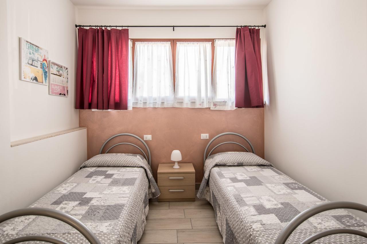 Appartamenti Residence Tulipano Sirmione Bagian luar foto