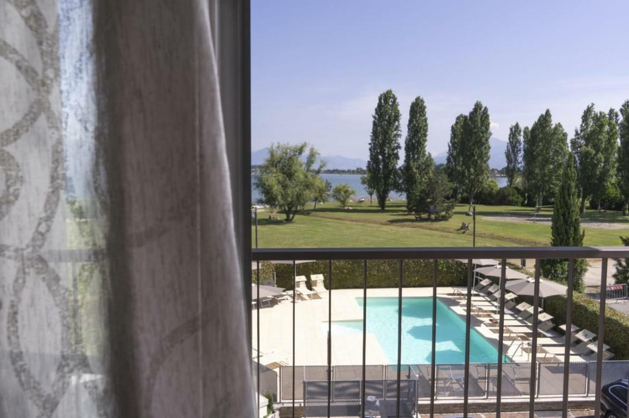 Appartamenti Residence Tulipano Sirmione Bagian luar foto
