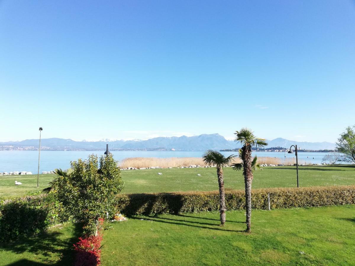 Appartamenti Residence Tulipano Sirmione Bagian luar foto