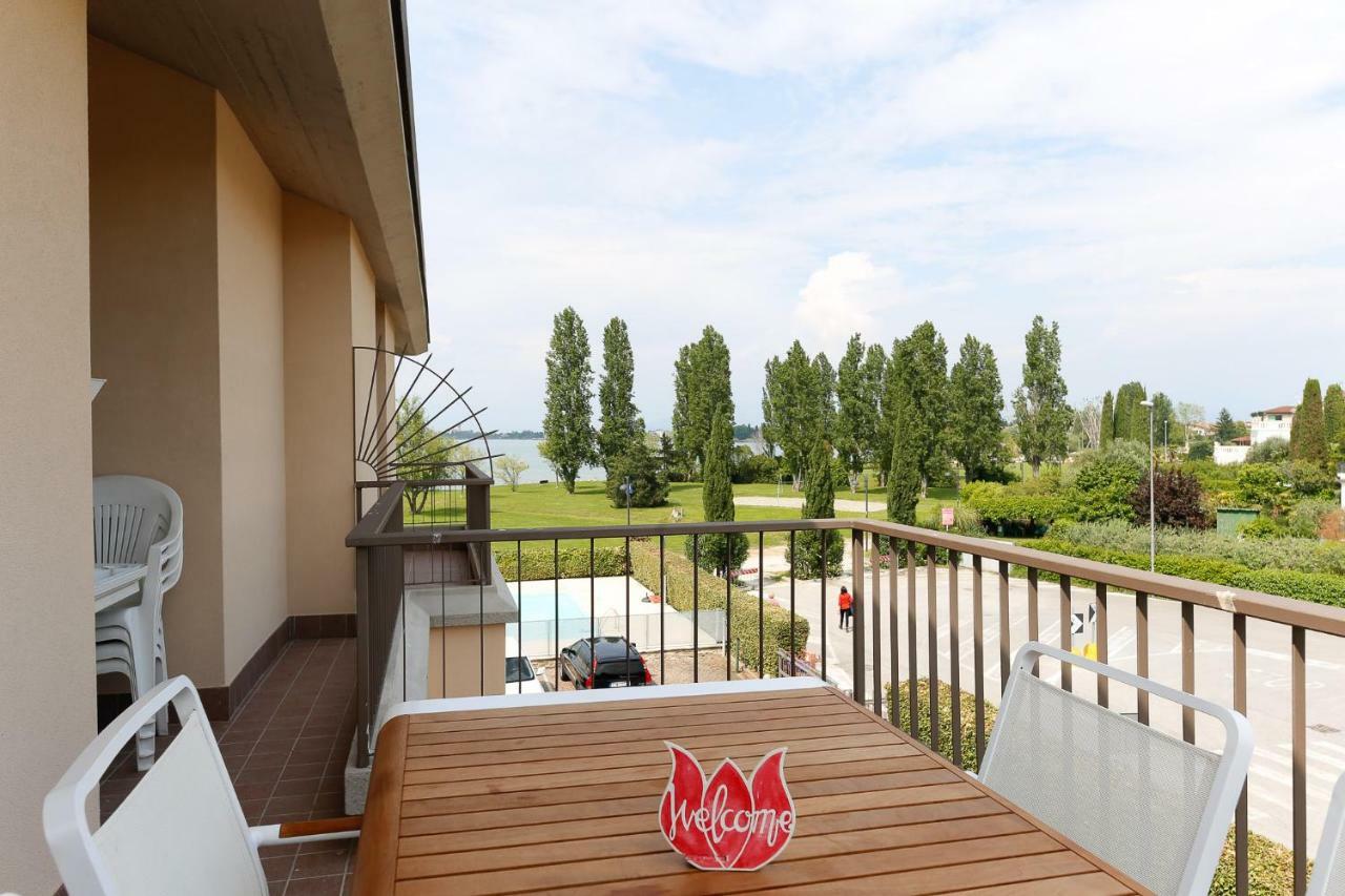 Appartamenti Residence Tulipano Sirmione Bagian luar foto